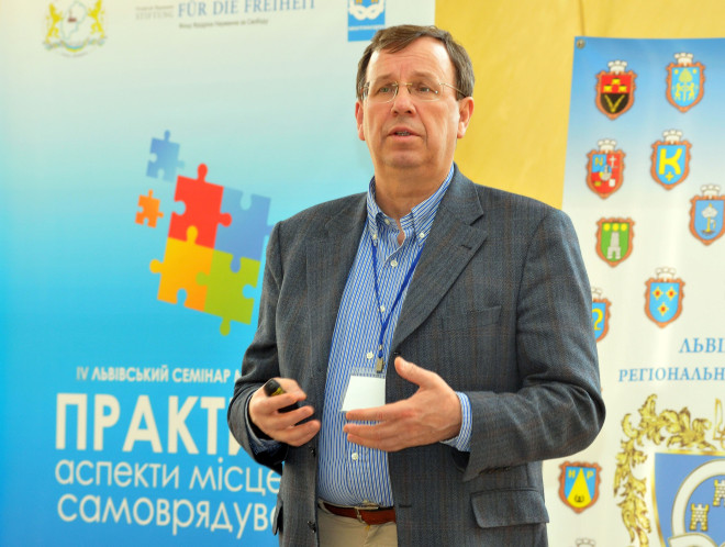 seminar-meriv-2014-Lviv_3970a_HBR
